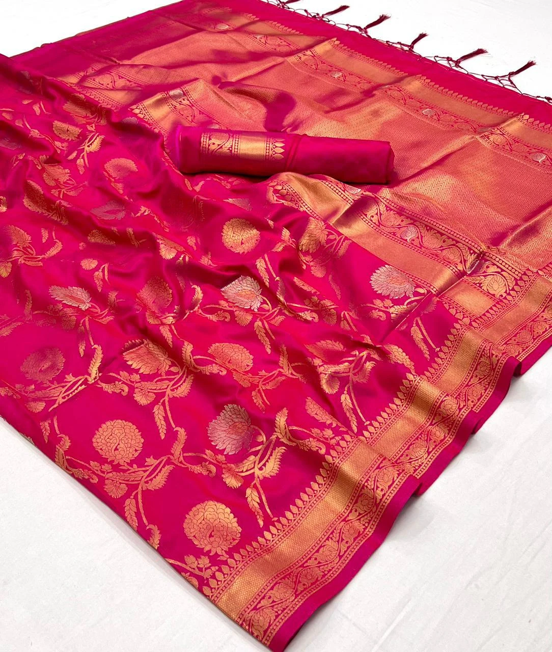 Rajtex 258000 Series Handloom Weaving Wholesale Fancy Sarees Catalog — Wholesale Sarees, rajtex wholesale from Surat - Gallery Image 7
